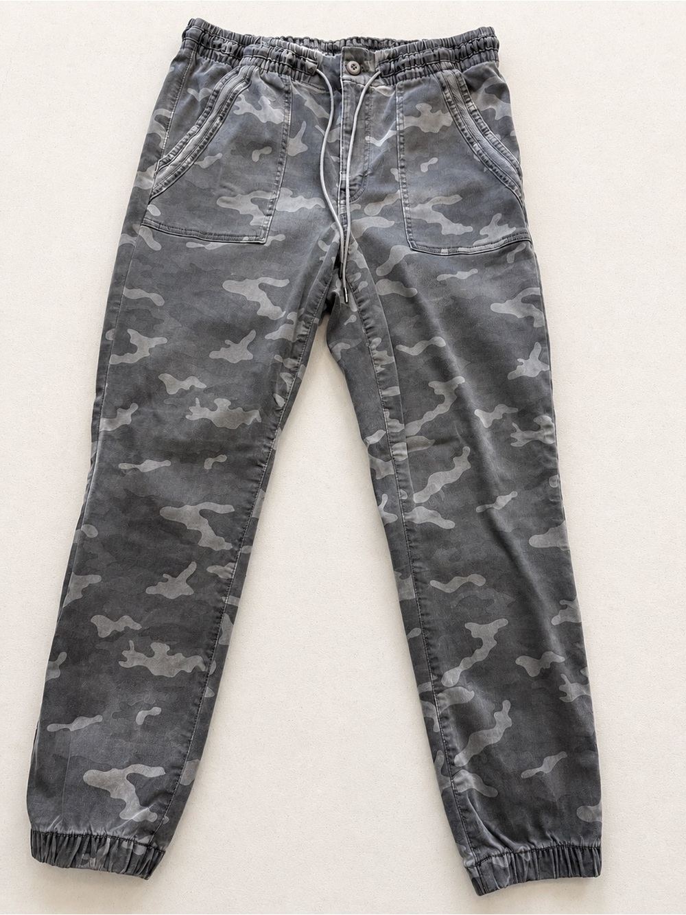 American Eagle Outfitters Gray Camouflage stretch Jogger Pants